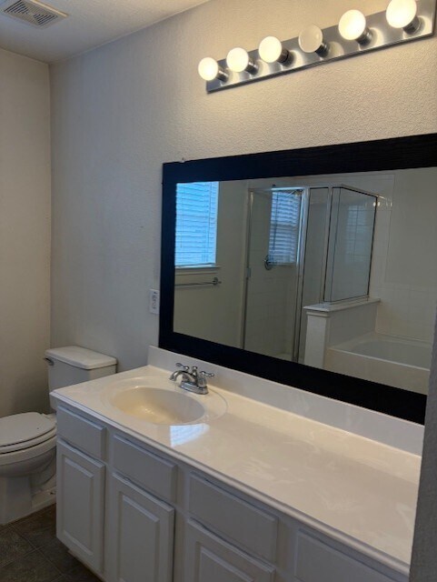 Building Photo - 2606 Skyview Knoll Ct