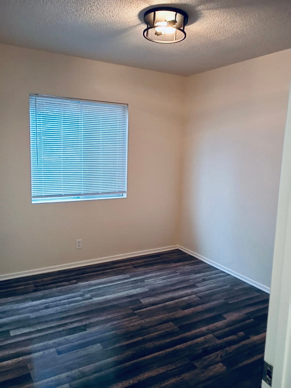 Building Photo - 9111 Cattaraugus Ave