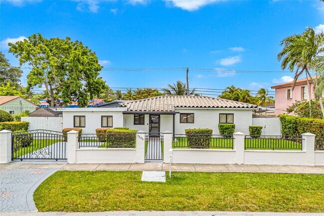 Primary Photo - 7395 SW 39th St