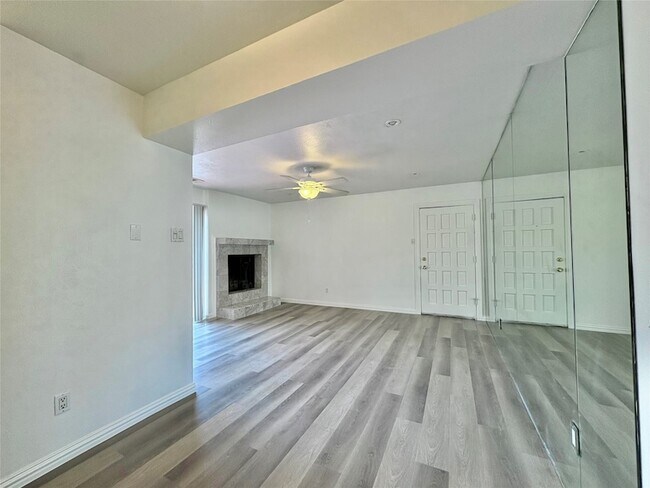 Building Photo - 4347 Dickason Ave