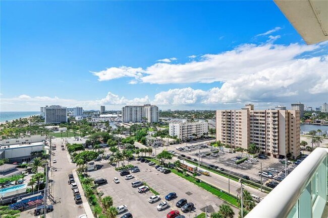 Building Photo - 101 S Fort Lauderdale Beach Blvd
