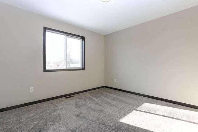 Building Photo - 2588 County Rd I