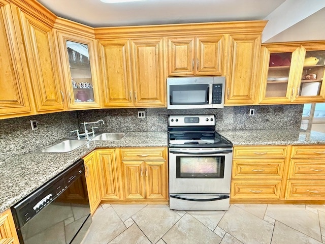 Building Photo - 1833 S Ocean Dr