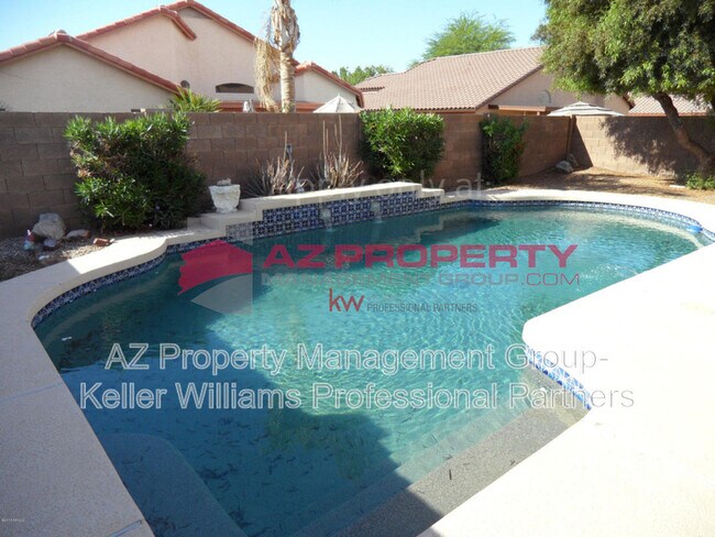 Building Photo - 5755 W Brown St