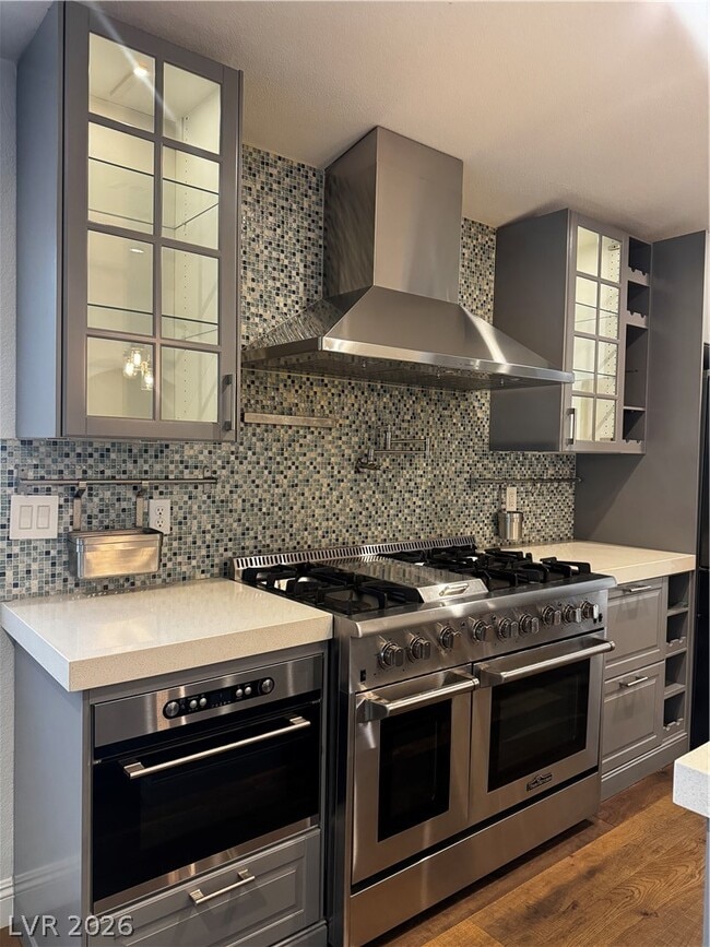 Building Photo - 956 Puerta Del Sol Dr