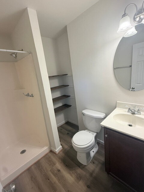 Building Photo - Wonderful 3 Bedroom Home close to Hull Street!