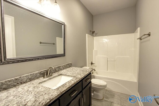 Building Photo - 26415 Birkshire Ln