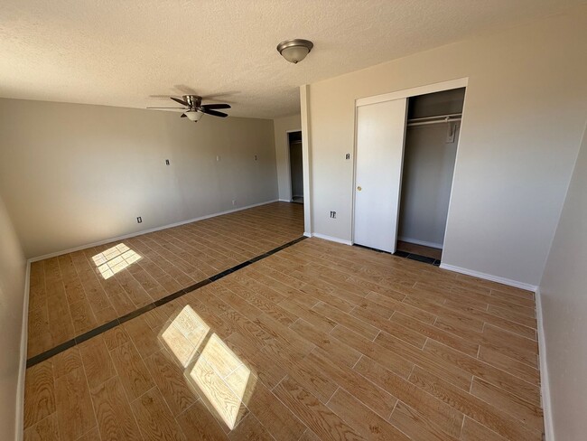 Building Photo - Charming 3 bedroom home in Apple Valley- H...