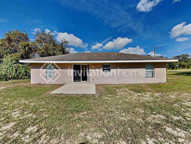 Building Photo - 518 Stephenson Ave