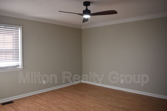 Building Photo - 1505 Fairview St
