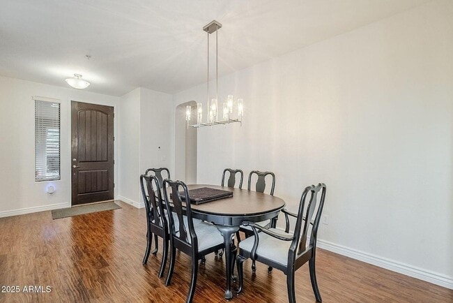 Building Photo - 13450 E Vía Linda