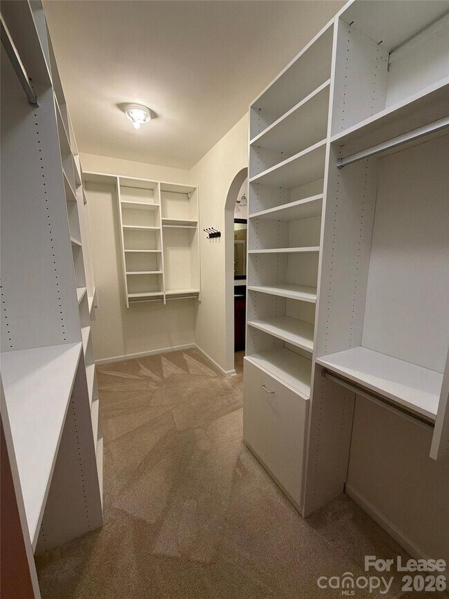Building Photo - 3530 Carmel Chace Dr