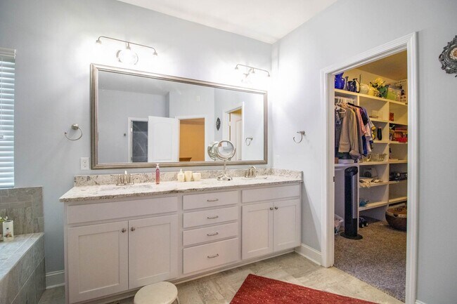 Building Photo - Savannah Quarters furnished Rental