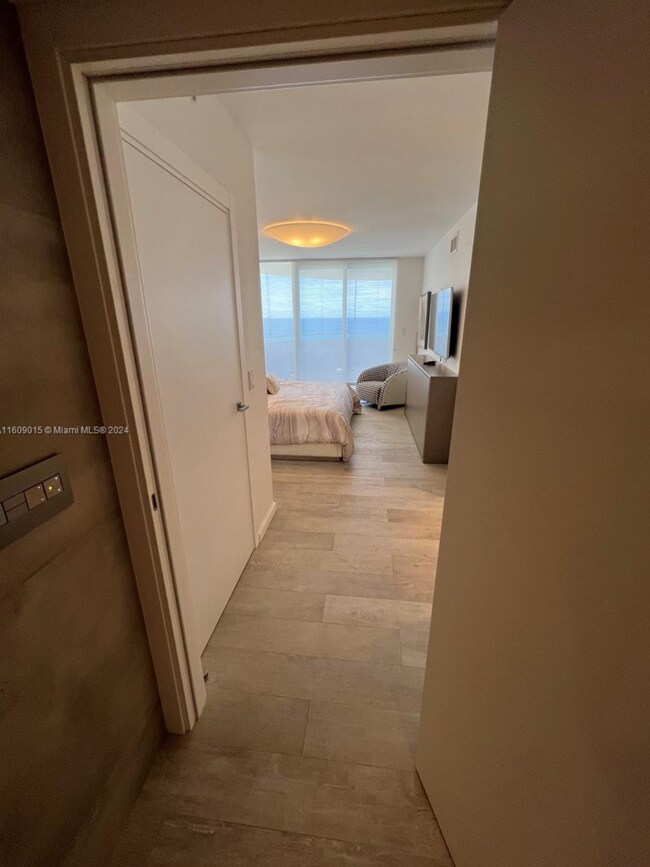 Building Photo - 6301 Collins Ave
