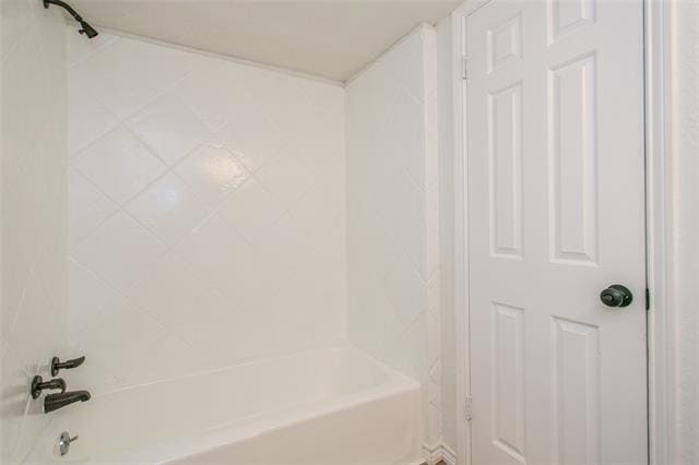 Building Photo - 5111 Mona Ln