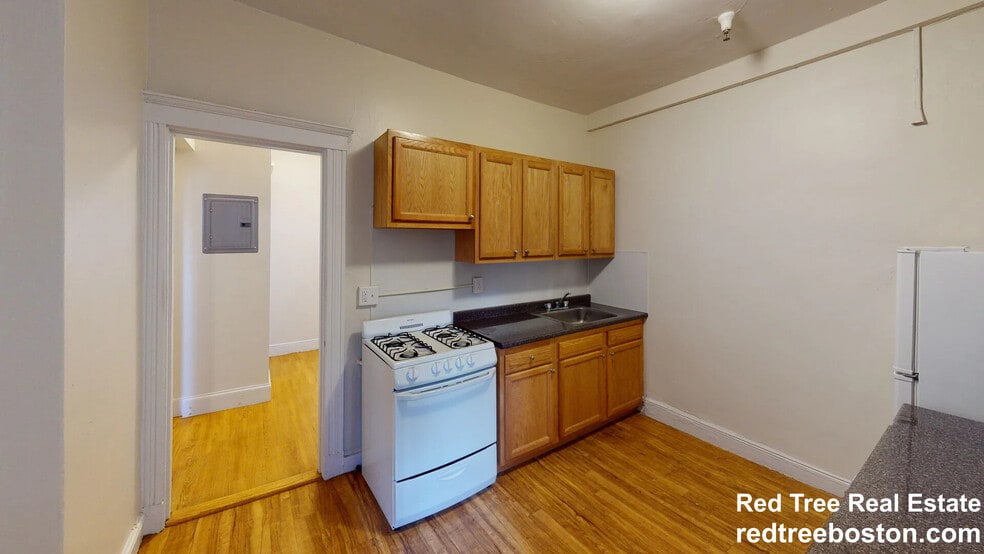 Building Photo - 1810 Commonwealth Ave