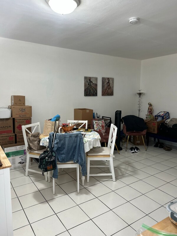 Building Photo - 384 Minorca Ave