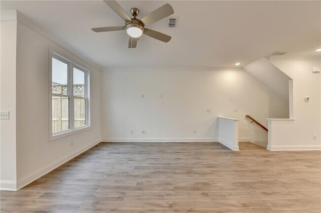 Building Photo - 5428 Howington Ct