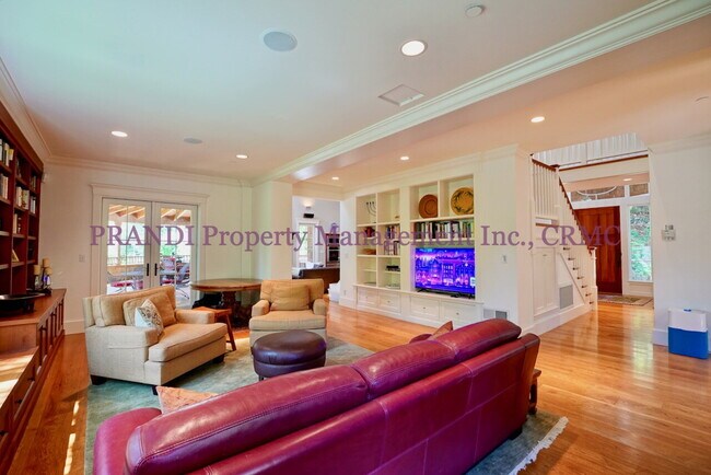 Building Photo - Coming soon!  Exquisite Mill Valley Home.