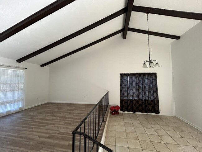 Building Photo - 2340 Timbers Dr