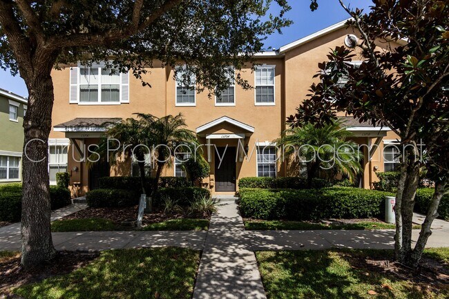 Building Photo - Daniels Landing 2/2.5 Townhome available now!