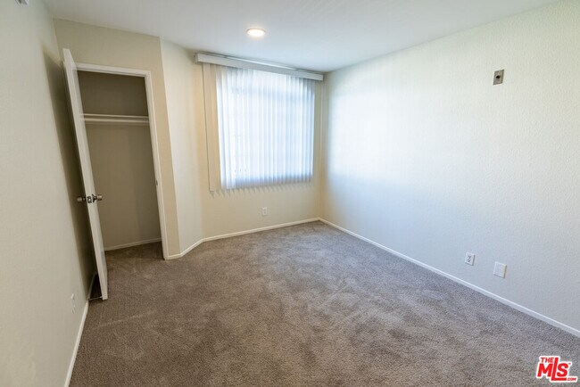 Building Photo - 4378 Sepulveda Blvd