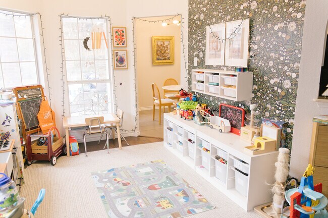 Building Photo - 4812 Buckskin Dr