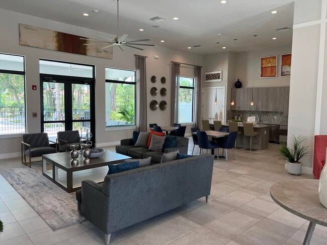 Building Photo - 7191 Montereal Path