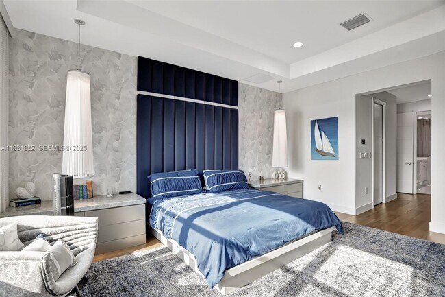 Building Photo - 17113 Aquavera Way