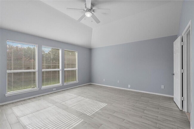Building Photo - 11047 Pierce Valley Dr