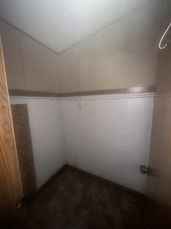 Building Photo - 862 OH-93