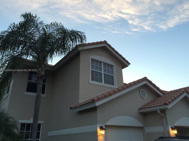 Building Photo - 6568 Villa Sonrisa Dr