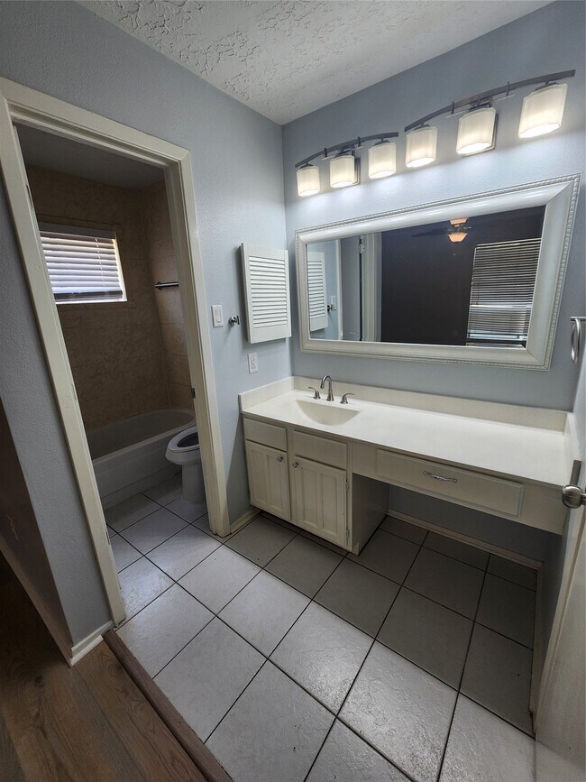 Building Photo - 4515 Aspen Brook Ln