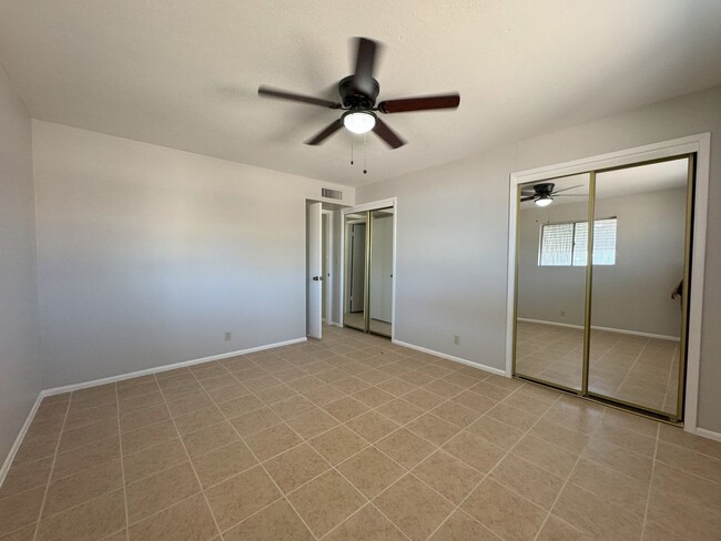 Building Photo - ***MOVE IN SPECIAL***2 BEDROOM HOME WITH T...