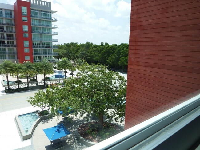 Building Photo - 7825 NW 107th Ave