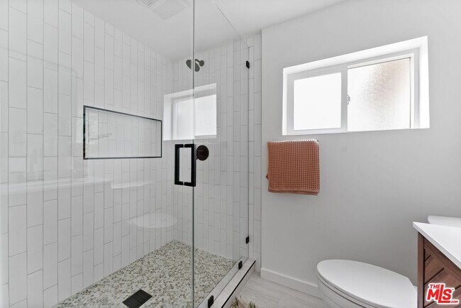 Building Photo - 5192 Orange Pl