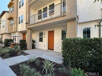 Building Photo - 664 Lima Ln