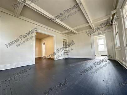 Building Photo - 463 Linden Ave