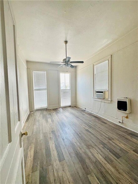 Building Photo - 2216 Jena St