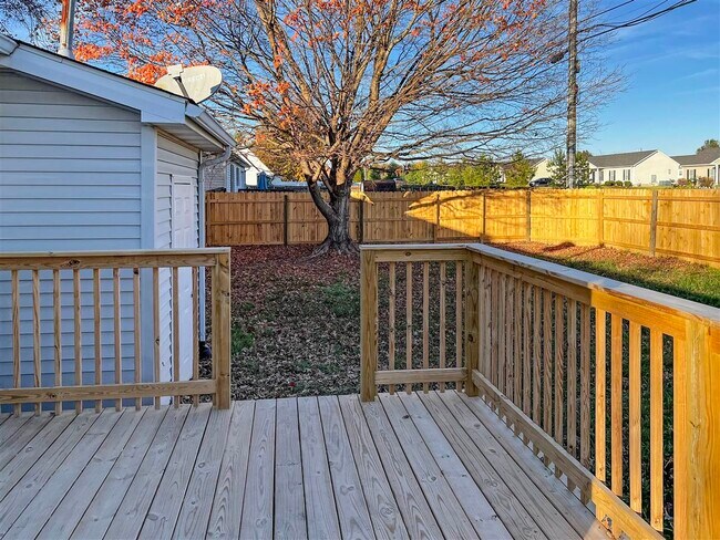 Building Photo - 1248 Derek Dr