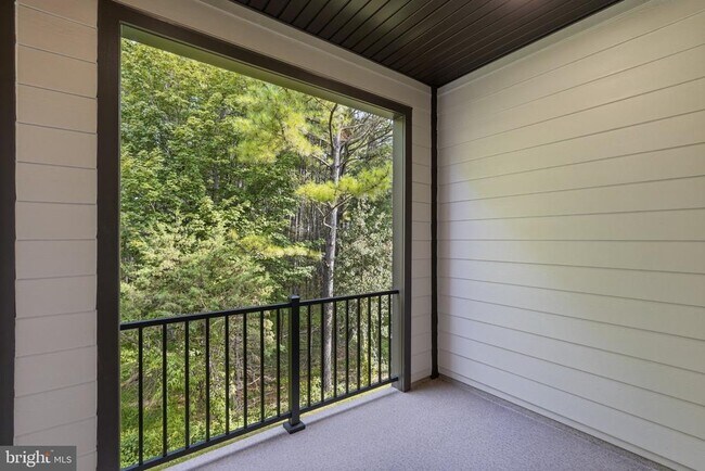 Building Photo - 11152 Lanier Farm Lp