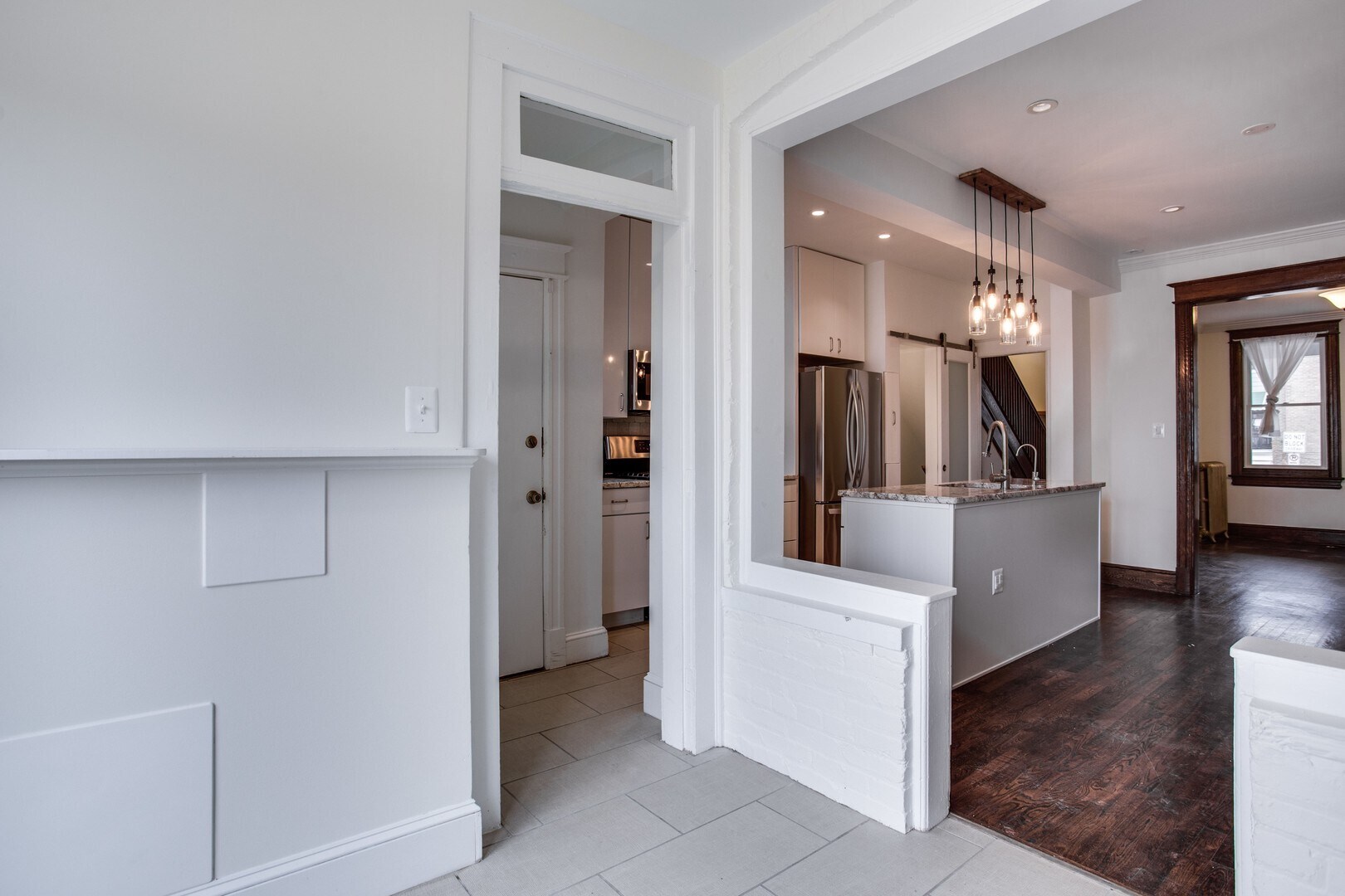 Living area - 702 Ingraham St NW