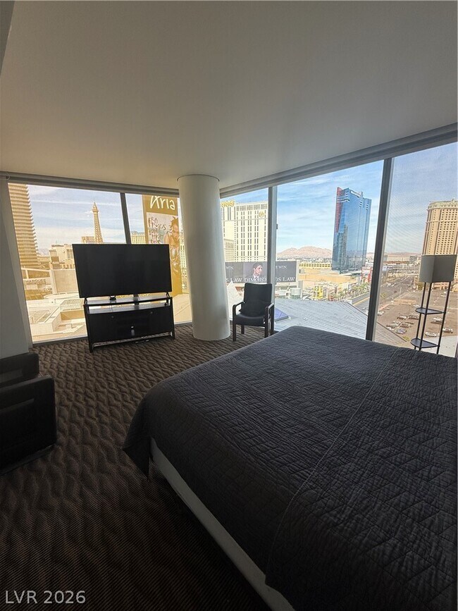 Building Photo - 3722 S Las Vegas Blvd