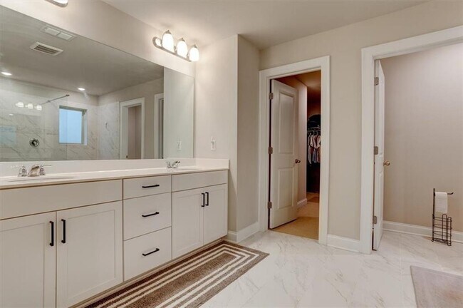Building Photo - 4167 Bethany Manor Dr
