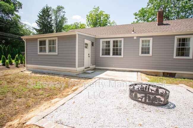 Building Photo - 102 Shepherd Rd