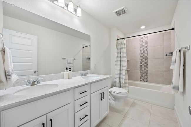Building Photo - 3629 Highland Bayou Dr