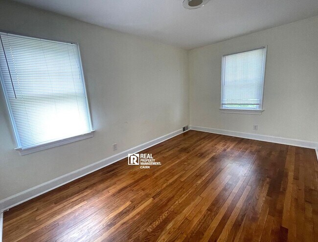 Building Photo - Charming 4 Bedroom, 2 Bath Home