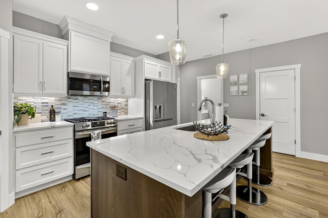 Building Photo - 11903 NE 109th Wy