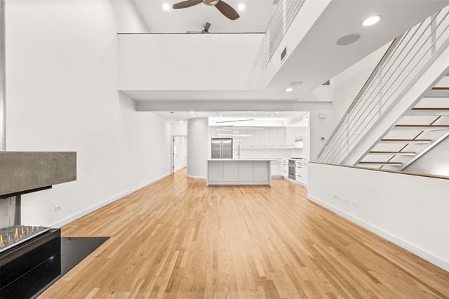 Building Photo - 3344 Miro Pl