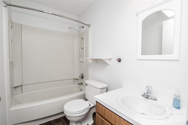 Building Photo - 11026 Harrowfield Rd